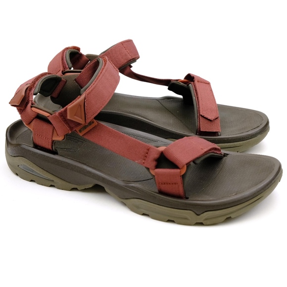 teva terra fi 4 leather